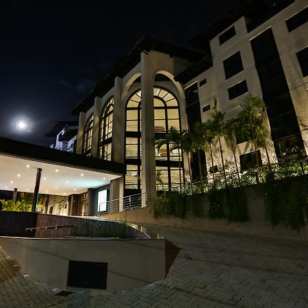 Quality Hotel Blumenau Exterior foto