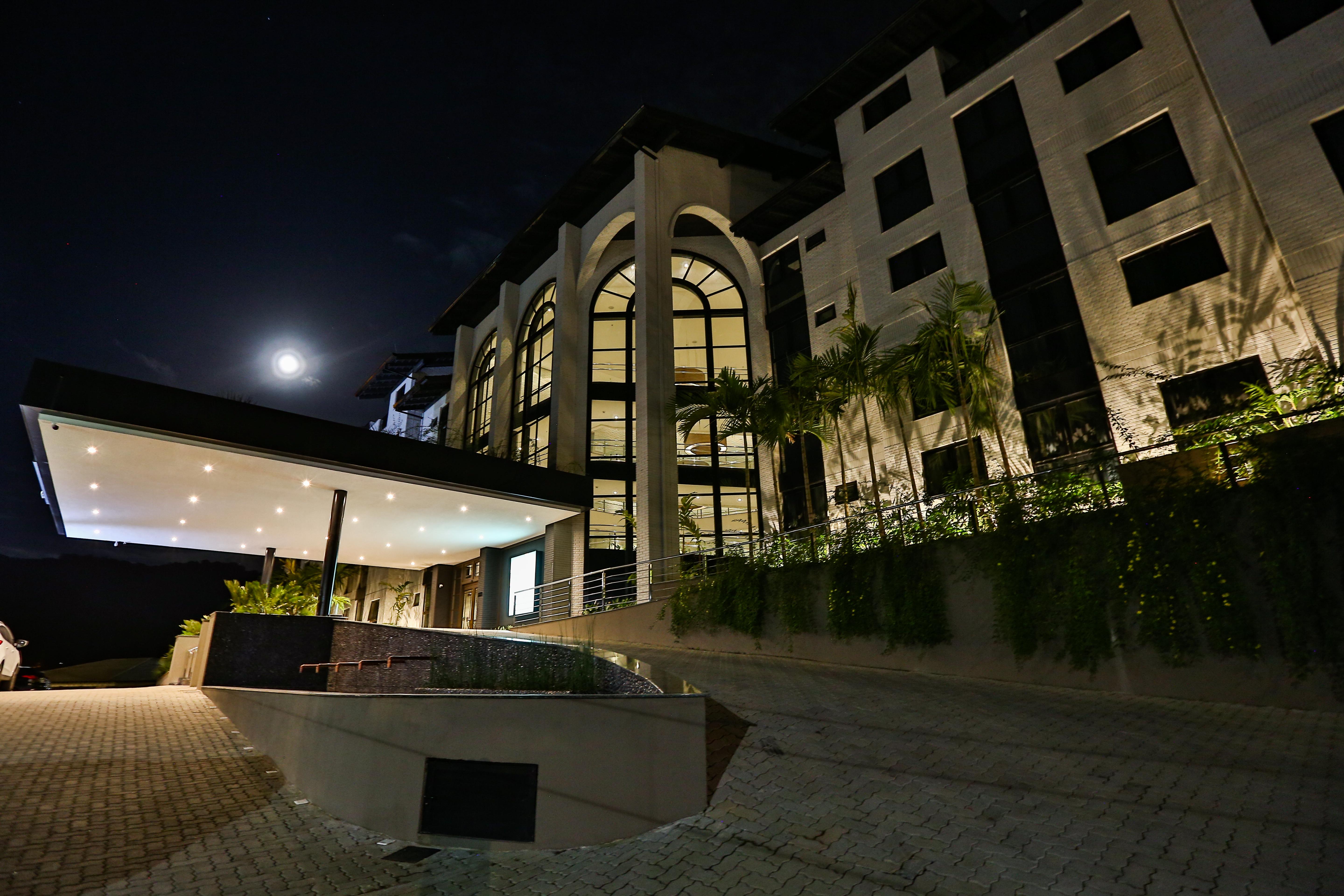 Quality Hotel Blumenau Exterior foto